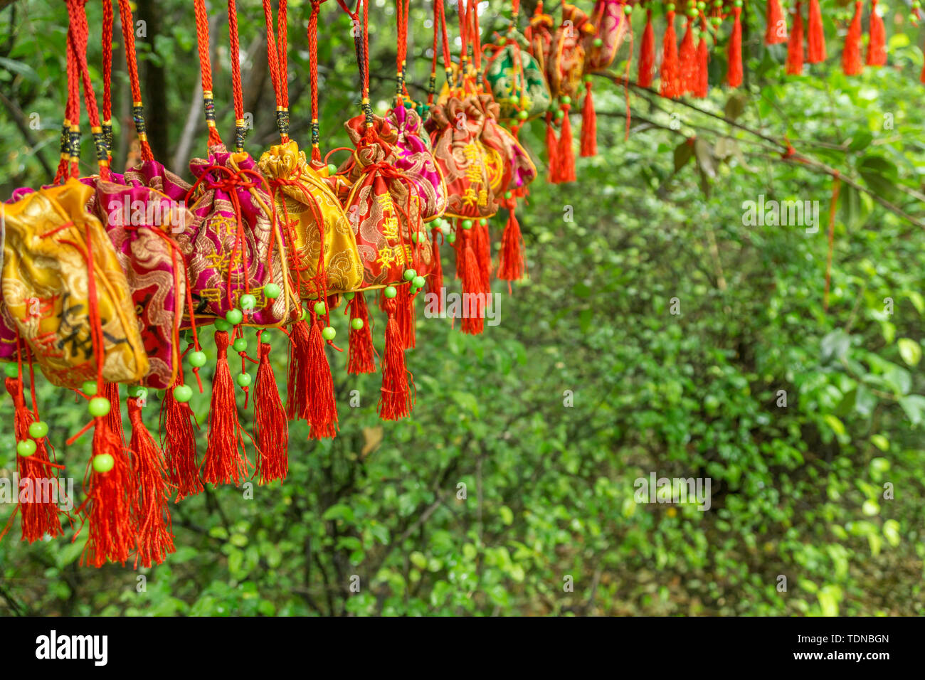 Close-up di cinese tradizionale artigianato sacchetti di fragranza Foto Stock