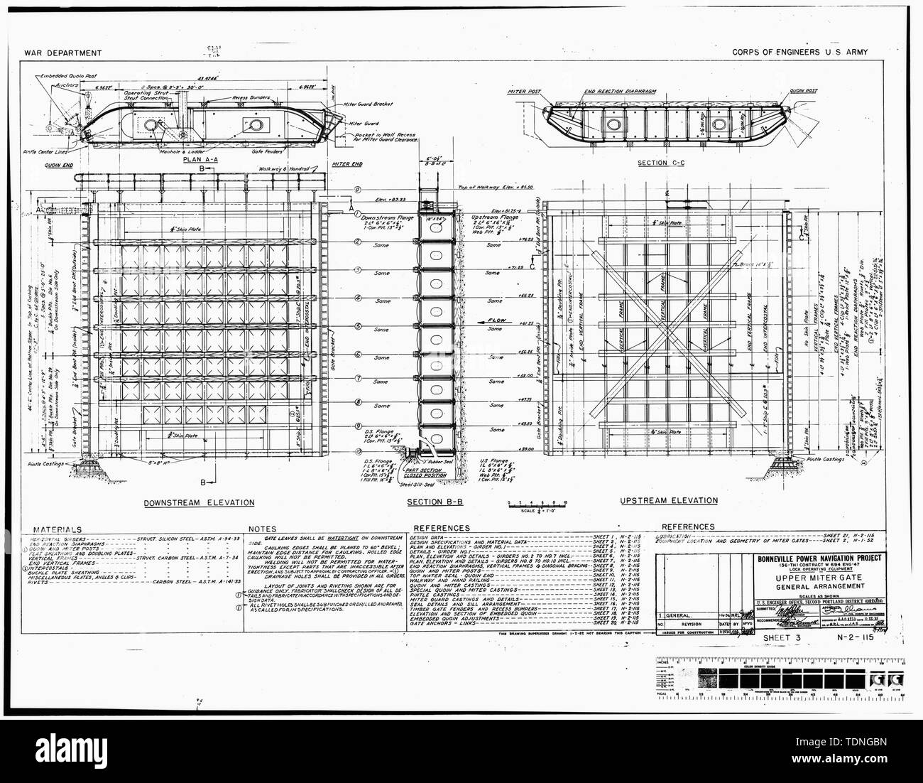 Fotocopia della costruzione originale disegno, datata 22 novembre 1935. (Stampa originale in possesso degli Stati Uniti Esercito di ingegneri, Distretto di Portland, Portland, O.) (N-2-115, foglio 3) SUPERIORE MITRA GATE, DISPOSIZIONE GENERALE. - Progetto Bonneville, navigazione Lock n. 1, Oregon riva del fiume Columbia vicino al primo e potente di Bonneville, contea di Multnomah, o Foto Stock