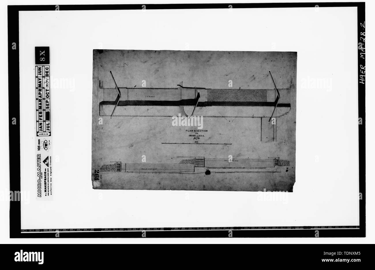 Fotocopia di un disegno (originale nella collezione del PLandC, mensola 118, disegno 261) in pianta e sezione DELLA AMP SERRATURE, Gennaio 1840 - Pawtucket Canal, serrature di palude, Pawtucket e canali di Merrimack, Lowell, Middlesex County, MA; titolari delle serrature e dei canali sul fiume Merrimack; Jackson, Jonathan; Clark, Thomas; Boott, Kirk; Merrimack Manufacturing Company; Jackson, Patrick Tracy; Francesco, James B; Appleton Manufacturing Company; Lowell Manufacturing Company; Griffin, Douglas L, project manager; Comp, T Allan, project manager; Malone, Patrick M, project manager; Parrott, Charles un, Foto Stock