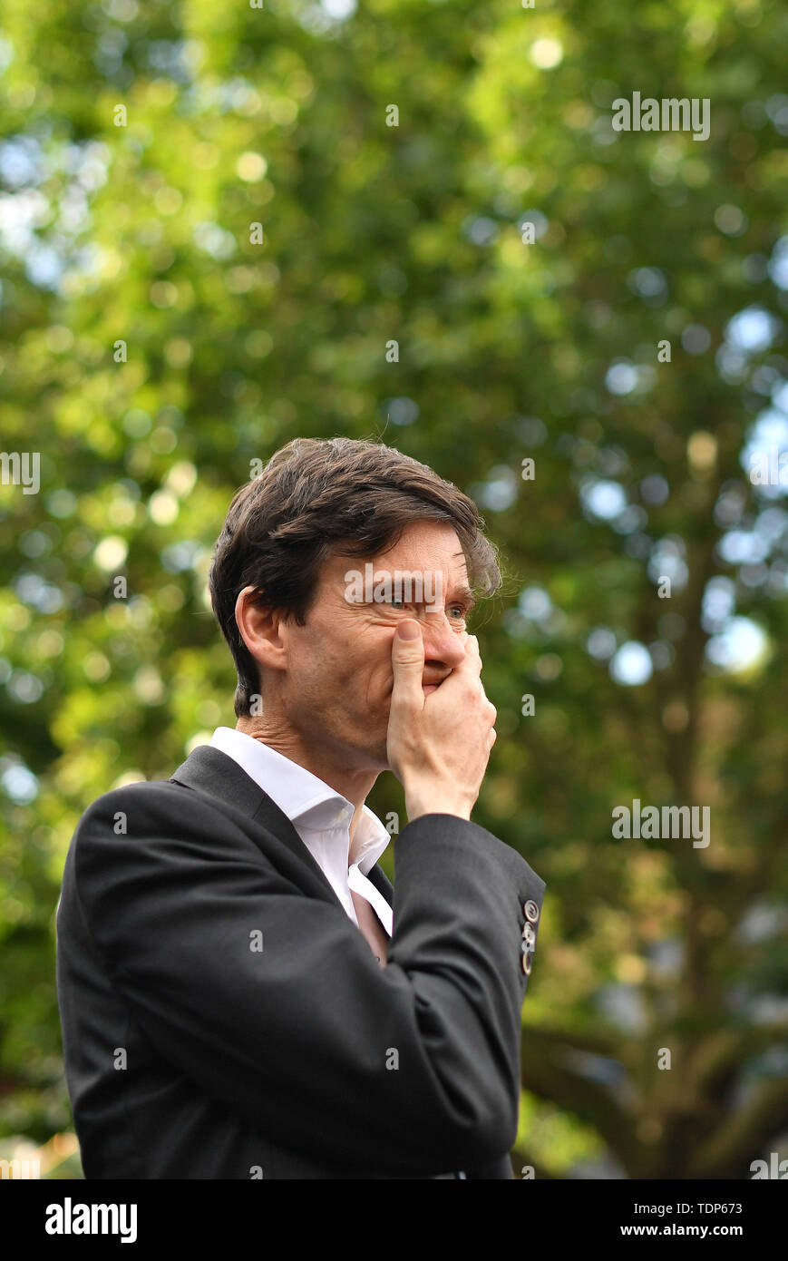 Direzione del partito conservatore contender Rory Stewart parlando a un voto al rally Underbelly Festival giardino sulla sponda sud di Londra. Foto Stock