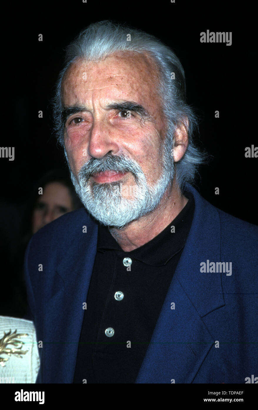 Oct 26, 1998; Los Angeles, CA, Stati Uniti d'America; attore CHRISTOPHER LEE @ 'vampiri' movie premiere. (Credito Immagine: Chris Delmas/ZUMA filo) Foto Stock