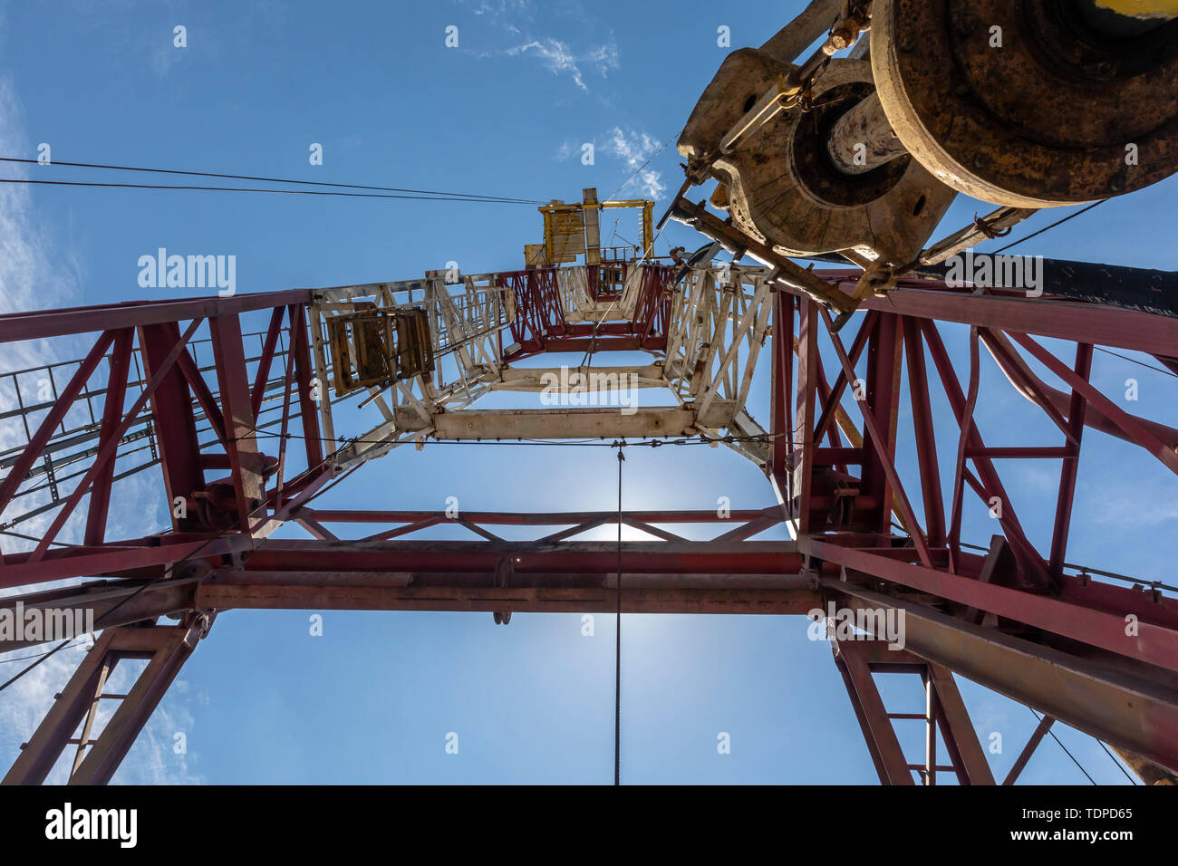 Morgan City, Louisiana - La torre di trivellazione di 'Mr. Charlie,' un offshore Oil Rig di perforazione che è ora un luogo di attrazione turistica e centro di formazione. 'Mr. Char Foto Stock