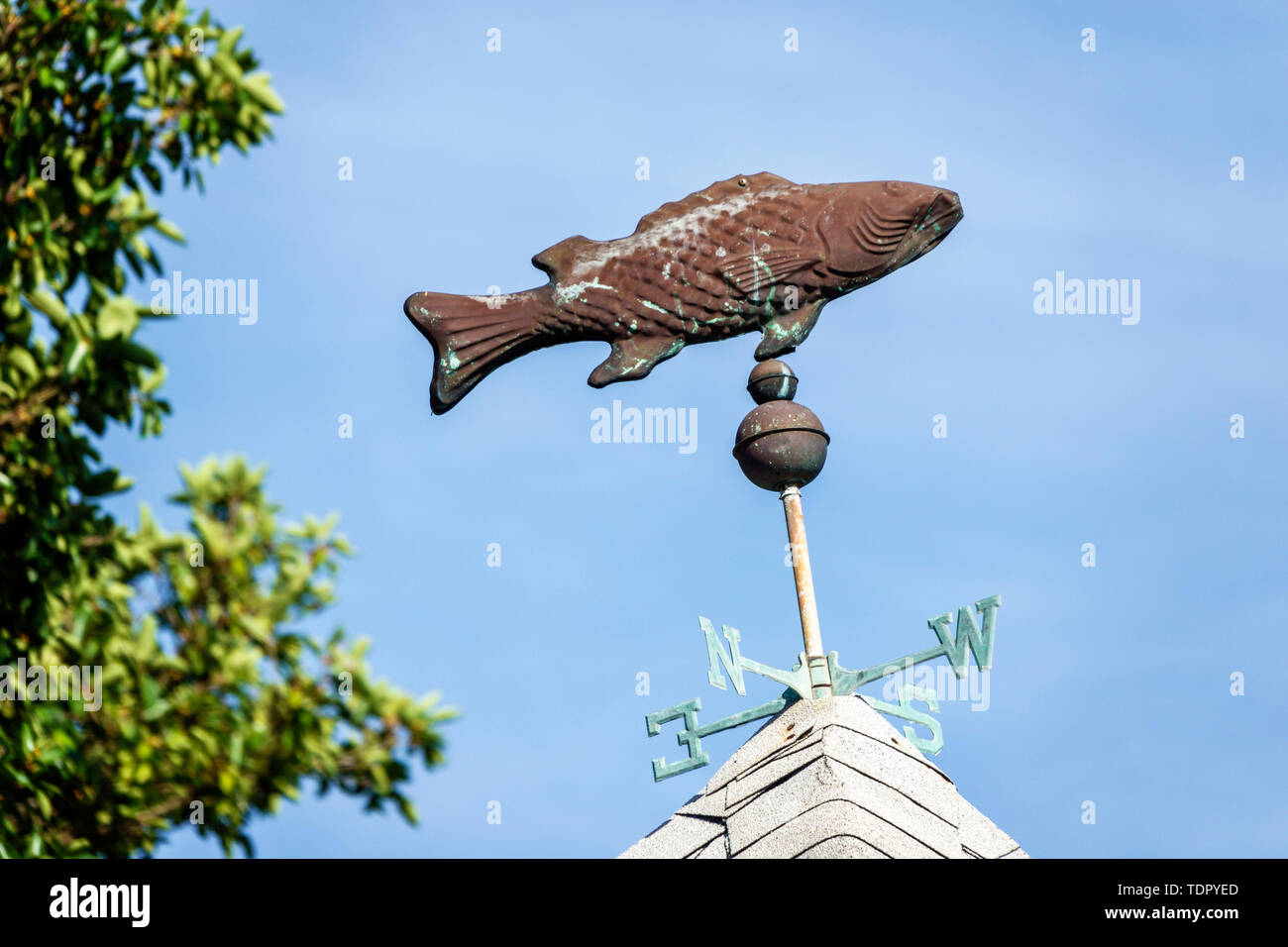 Captiva Island Florida, Cappella storica sul mare, pesce a forma di weathervane, FL190507107 Foto Stock