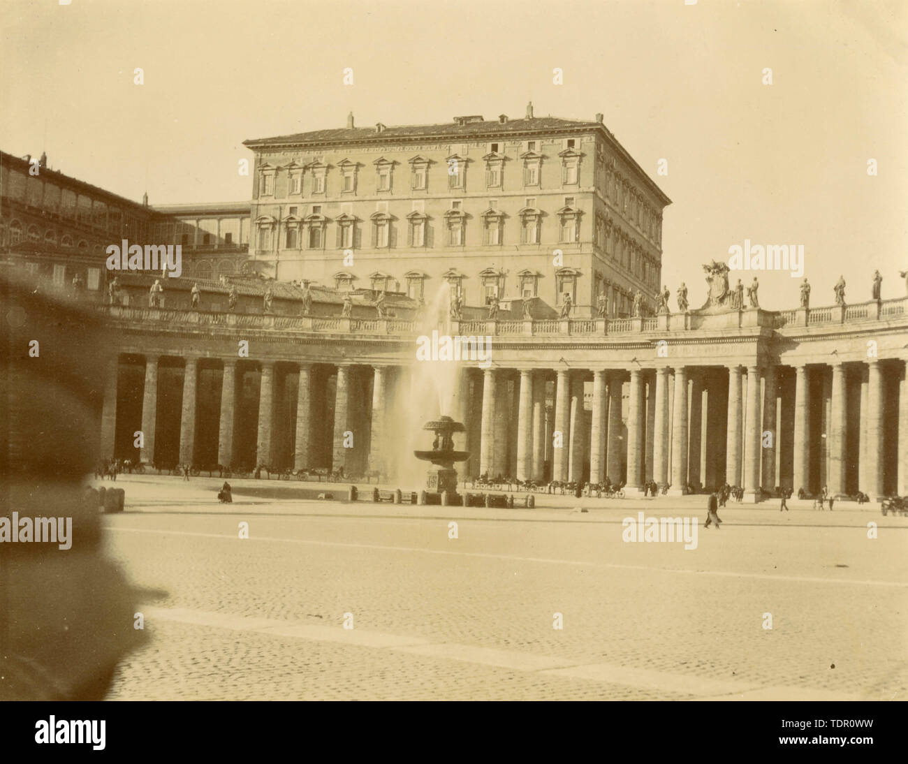 Vista della chiesa di San Pietro e il Palazzo Apostolico, Roma, Italia 1890 Foto Stock