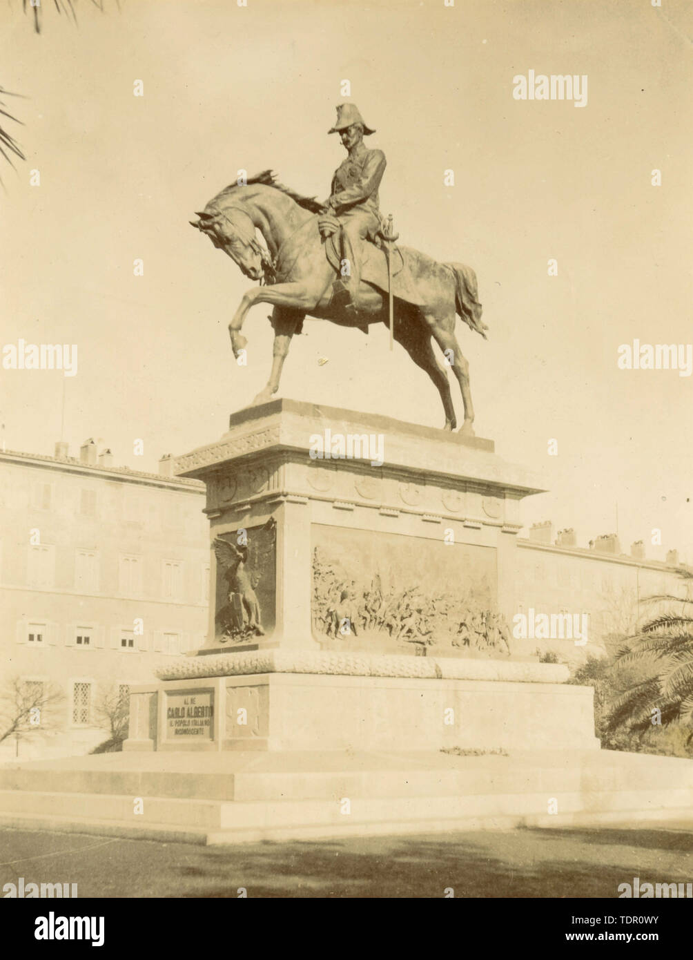 Statua equestre di Carlo Alberto, Giardini del Quirinale a Roma, Italia 1890 Foto Stock
