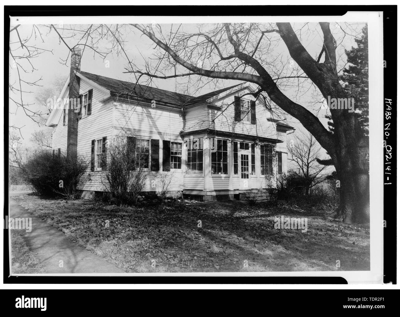 Fotografia della fotografia di Steckel fotografi, febbraio 10, 1973. Stampa originale nel campo dei record. A SUD-OVEST DI ELEVAZIONE. - Casa Abbott-Page, Mason, Strada Statale Route 13 prossimità, Milano, Erie County, OH Foto Stock