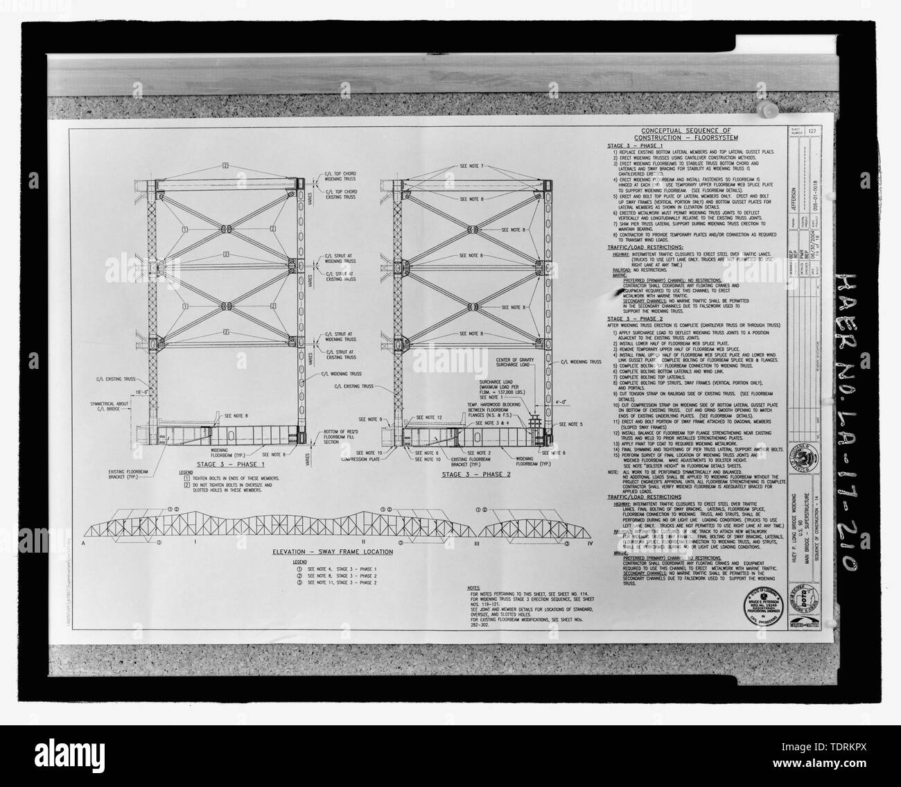 Copia fotografica del disegno da Modjeski e maestri, tecnici della proposta di Huey P. lungo ponte allargando. Disegno originale situato nell'ufficio di Modjeski e maestri, Consulting Engineers a 1055 St. Charles Avenue, New Orleans, LA. 70130.; 30 giugno 2004 Disegno della proposta di HUEY P. lungo ponte di allargamento, U.S. 90, ponte principale sovrastruttura, mostrante la sequenza di costruzione e-150; 14, stadio 3 e-150; FASE 1 E FASE 3 E-150; fase 2. - Huey P. lungo ponte, spanning del fiume Mississippi a circa metà strada tra nove e dodici punti miglia a monte ed a ovest di New Orleans, Foto Stock