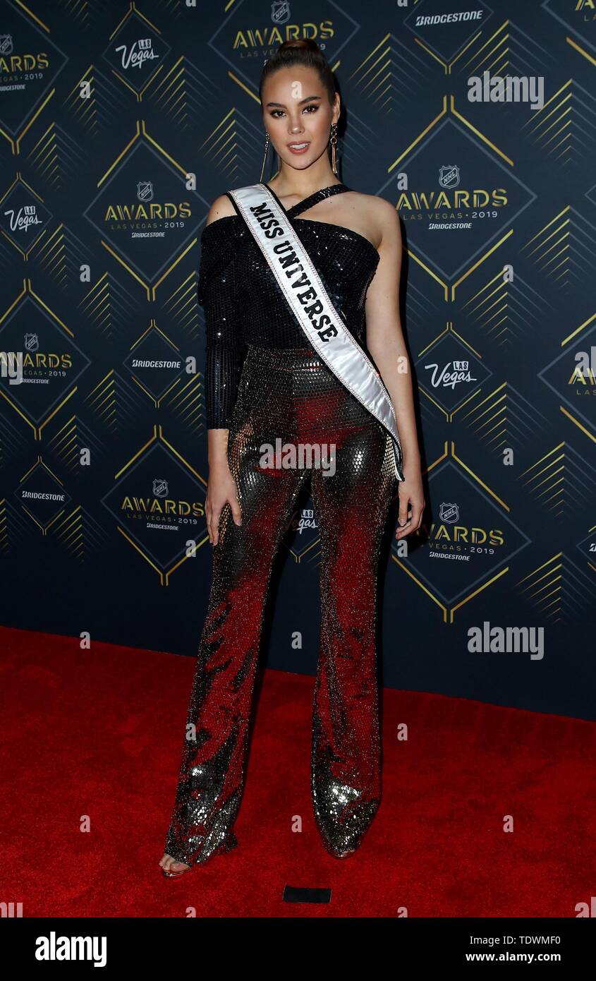 Miss Universo Catriona grigio presso gli arrivi per 2019 National Hockey League NHL Awards presentato da Bridgestone, Mandalay Bay Events Centre di Las Vegas NV, Giugno 19, 2019. Foto di: MORA/Everett Collection Foto Stock