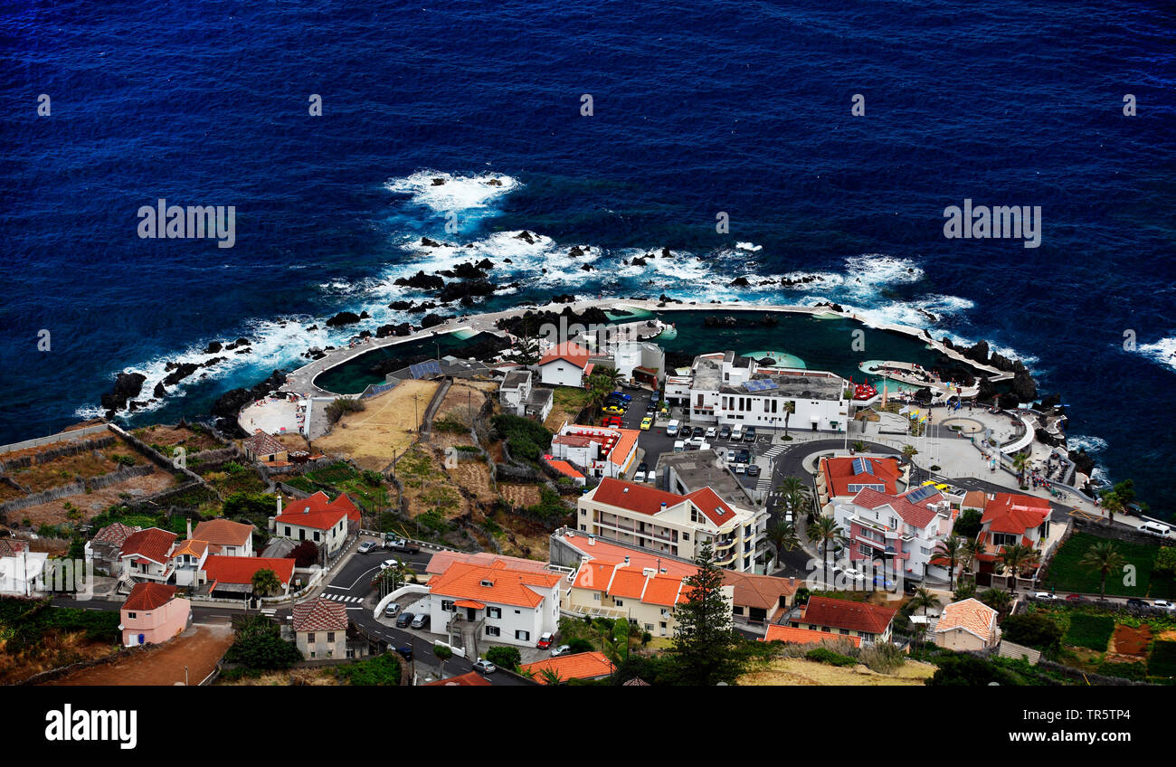 Piscina all'oceano, Madera, Porto Moniz Foto Stock