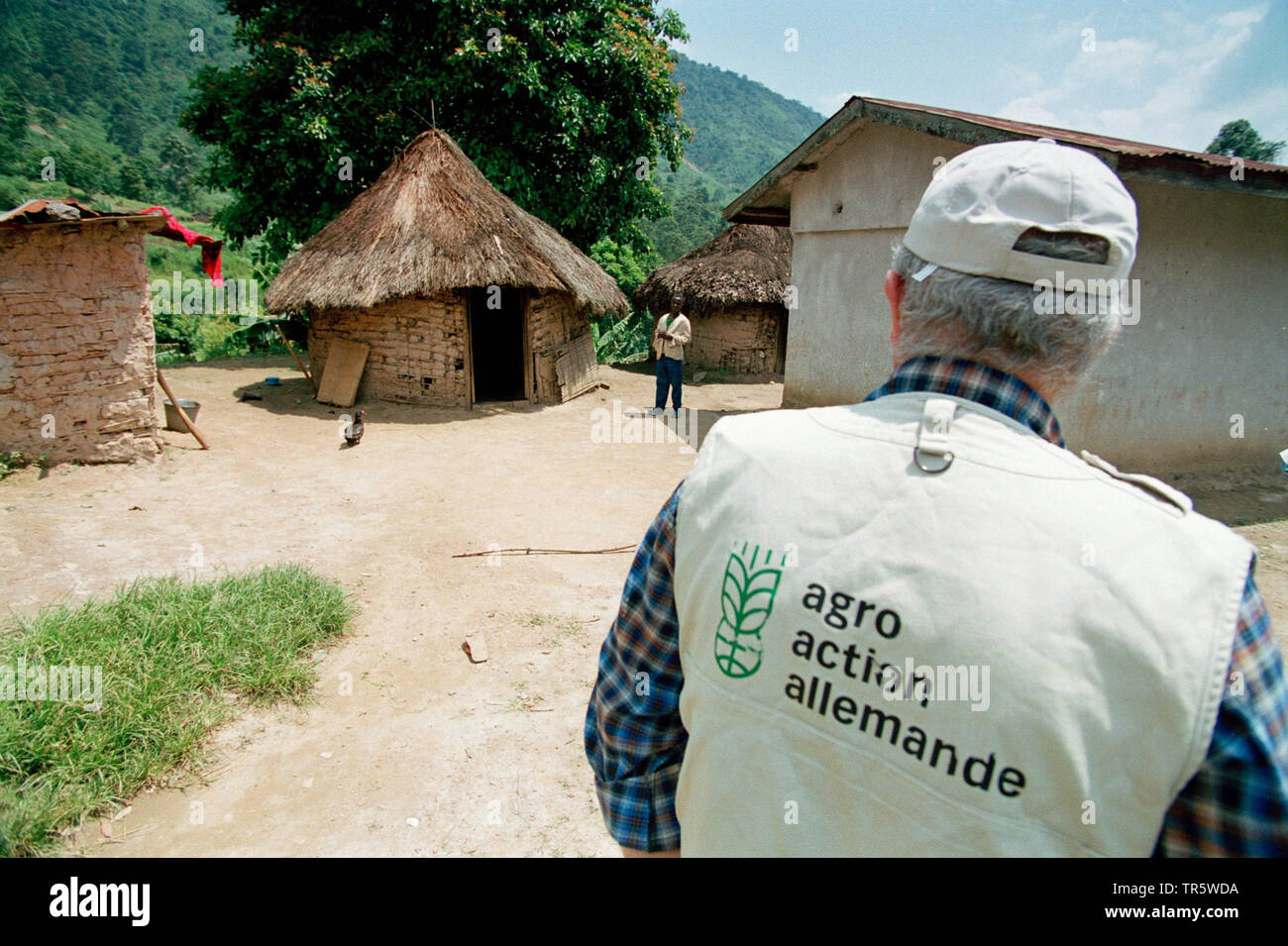 Il personale di Agro azione Allemande, Deutsche Welthungerhilfe, in Matchumbi, Repubblica Democratica del Congo, Matchumbi Foto Stock