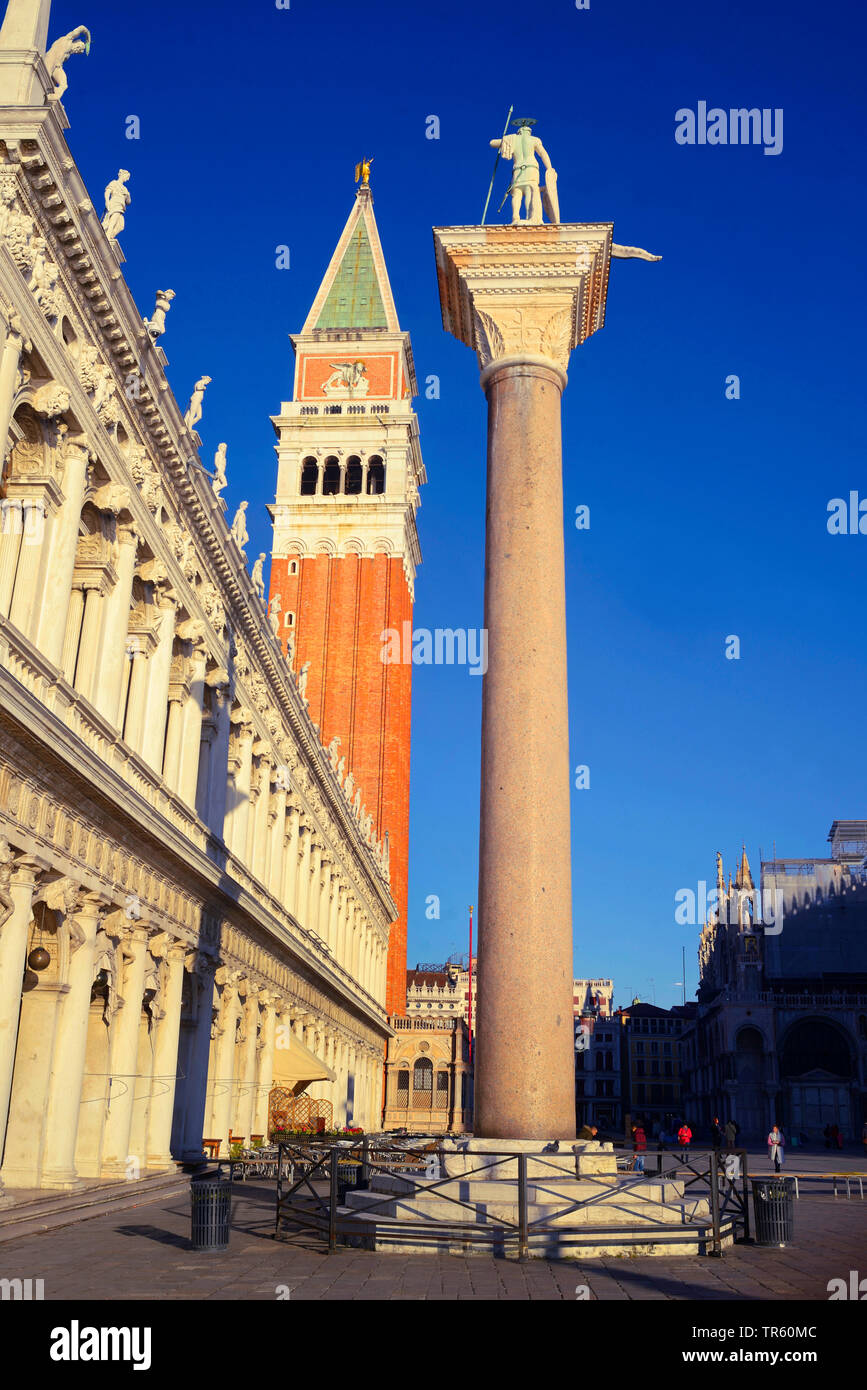 Il campanile sul luogo di San Marco a Venezia, Italia, Venezia Foto Stock