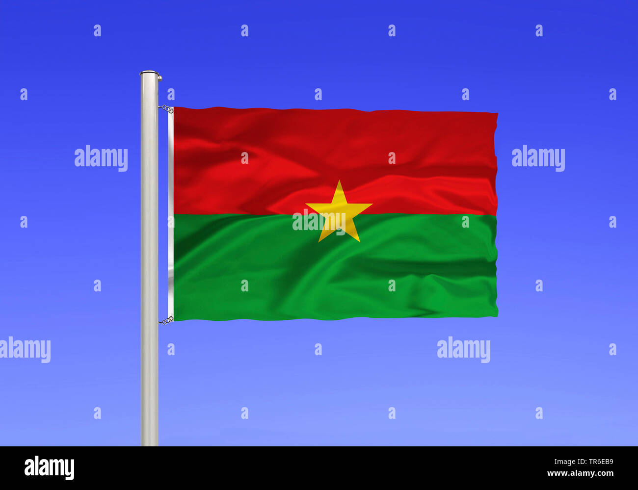 Bandiera Del Burkina Faso Contro Il Cielo Blu Burkina Faso Foto Stock Alamy