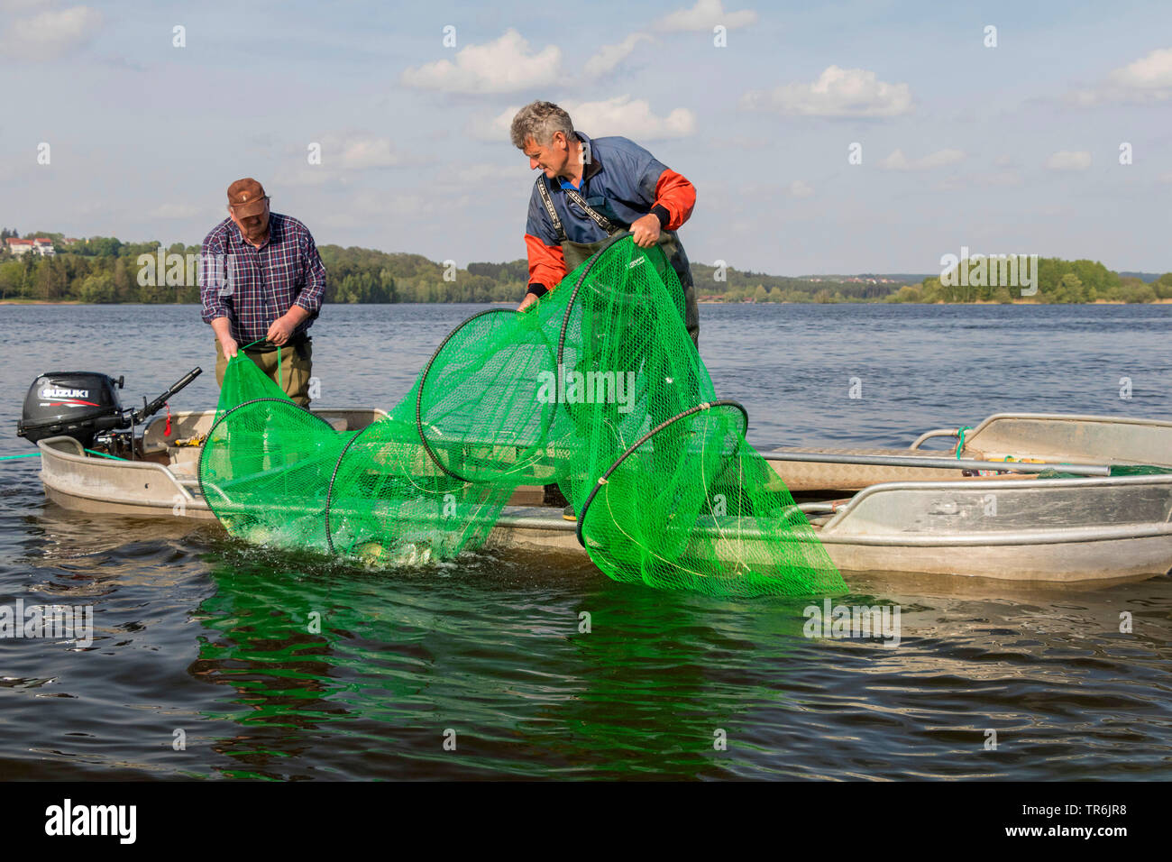 Bow net la pesca in un lago, in Germania, in Baviera, Brombachspeichersee Foto Stock