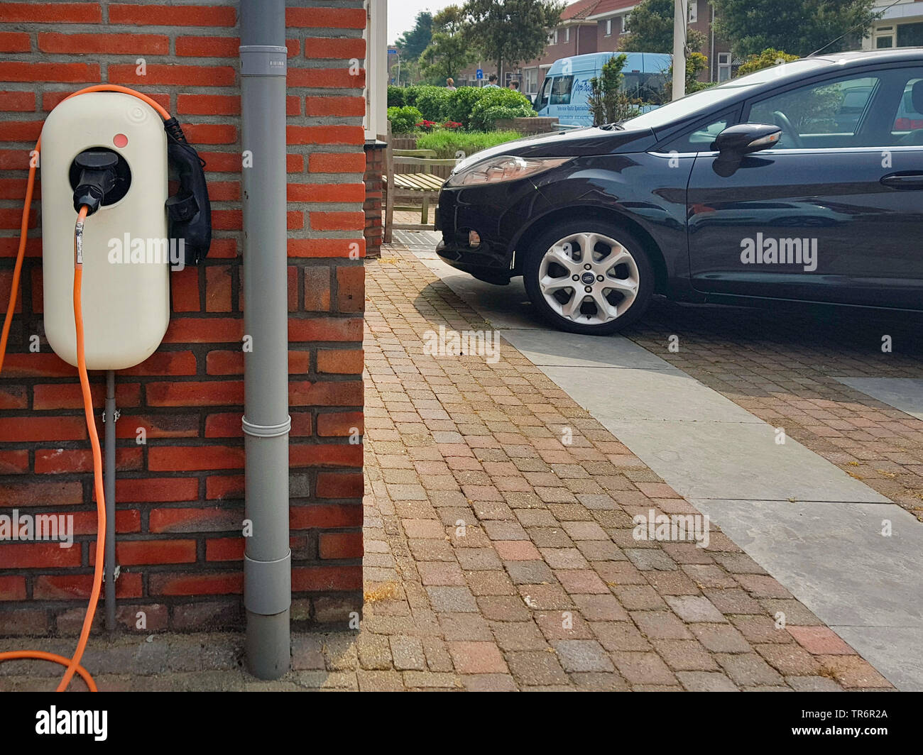 Punto di ricarica per auto elettriche in una casa, Paesi Bassi Foto Stock