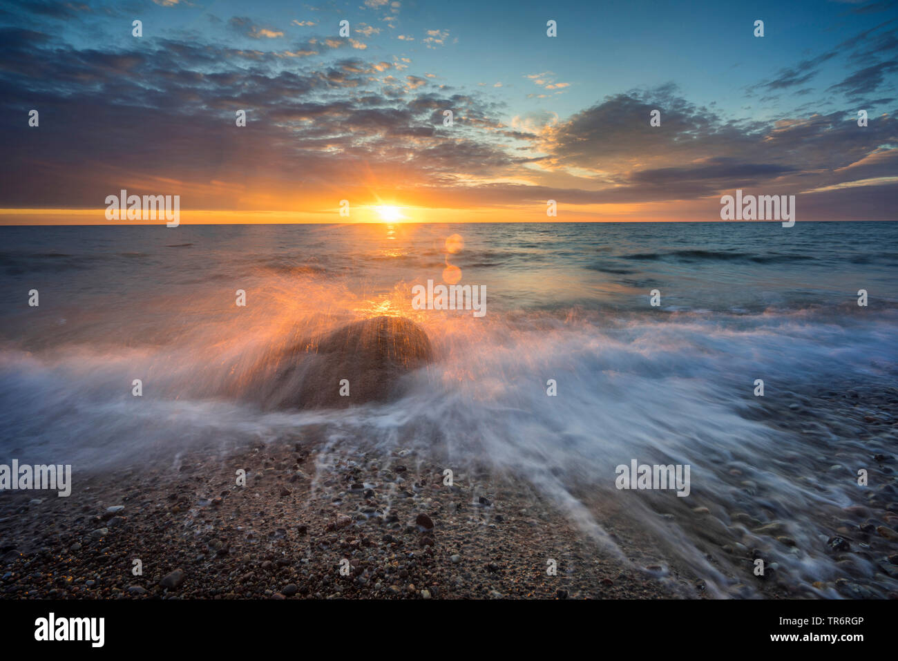 Tramonto al mare Baltico, Germania, Meclemburgo-Pomerania Occidentale Foto Stock