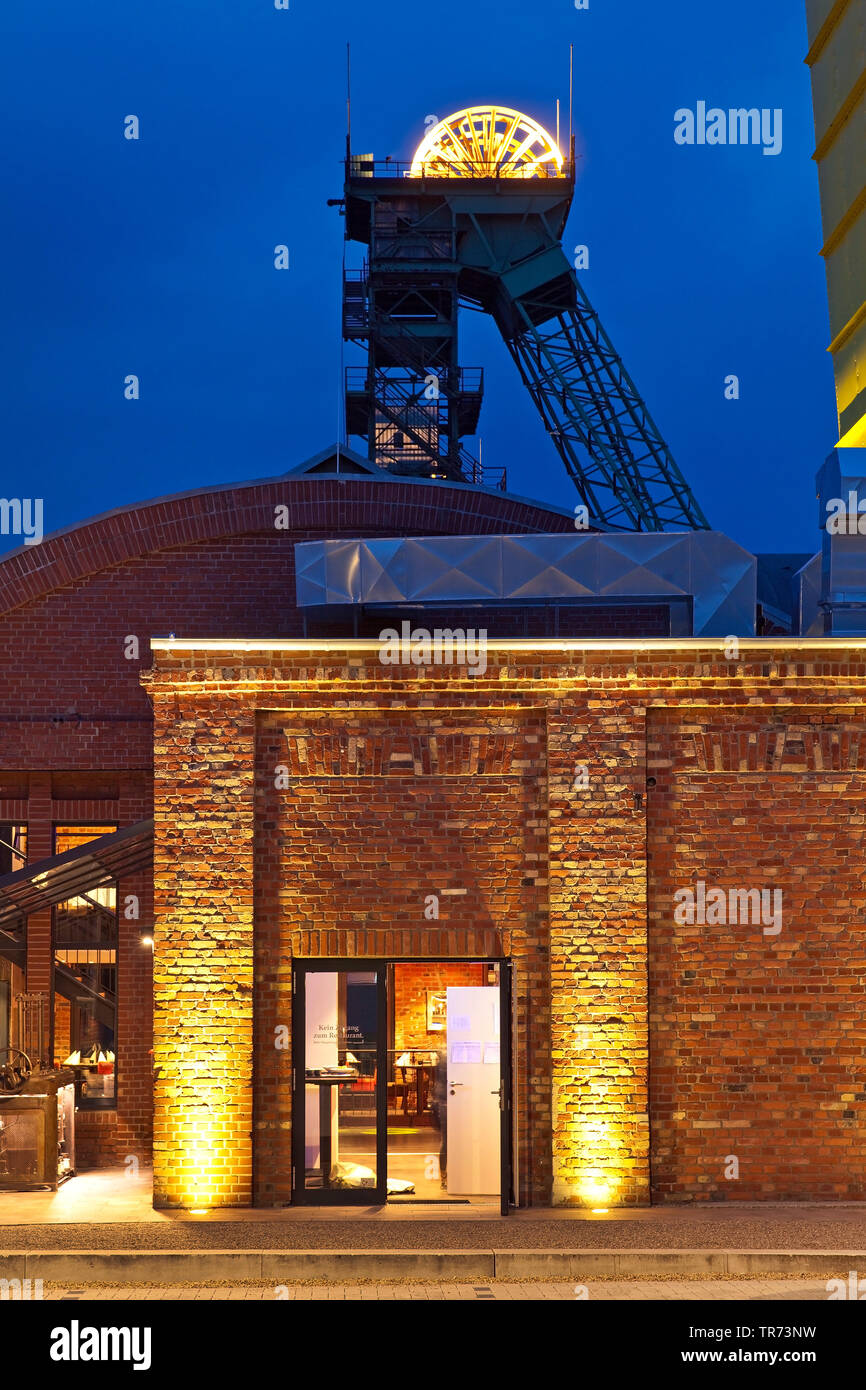 Illuminato ex miniera di carbone di Westfalen con sede evento, in Germania, in Renania settentrionale-Vestfalia, Muensterland, Ahlen Foto Stock