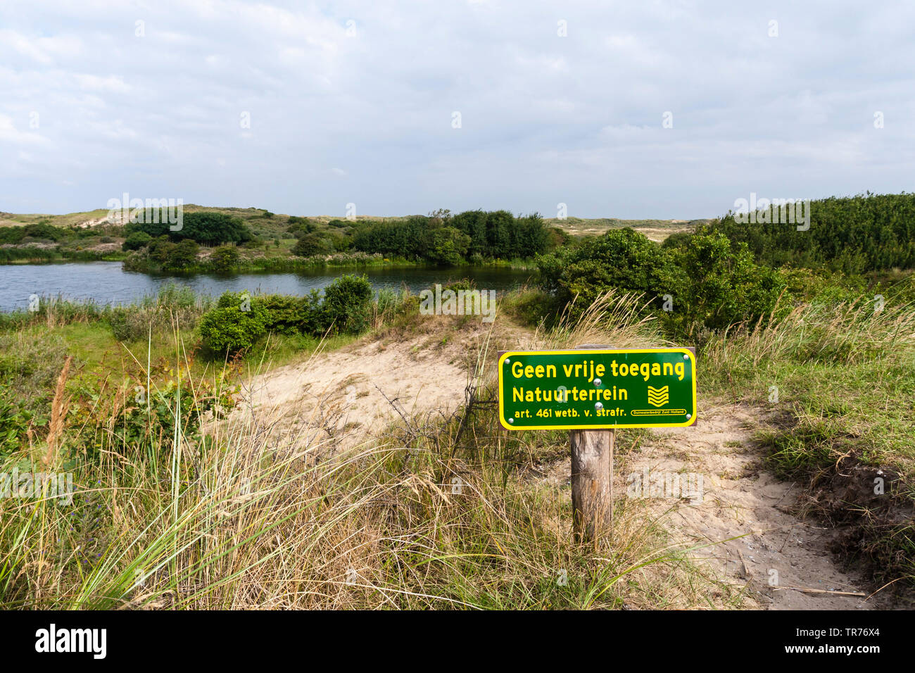 Nessun segno di accesso all area natura a Meijendel dune in estate, Paesi Bassi, South Holland, Meijendel, Hollandse Duinen National Park Foto Stock