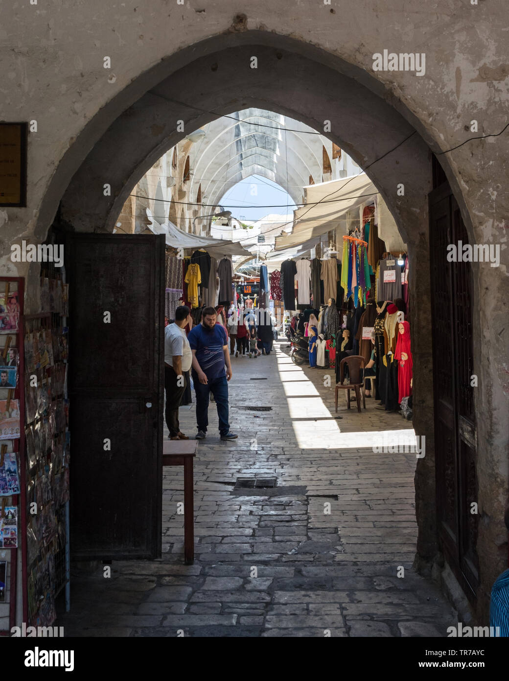 Khan al-Khayyatin o sarti' caravanserai nella vecchia città di Tripoli, Libano Foto Stock
