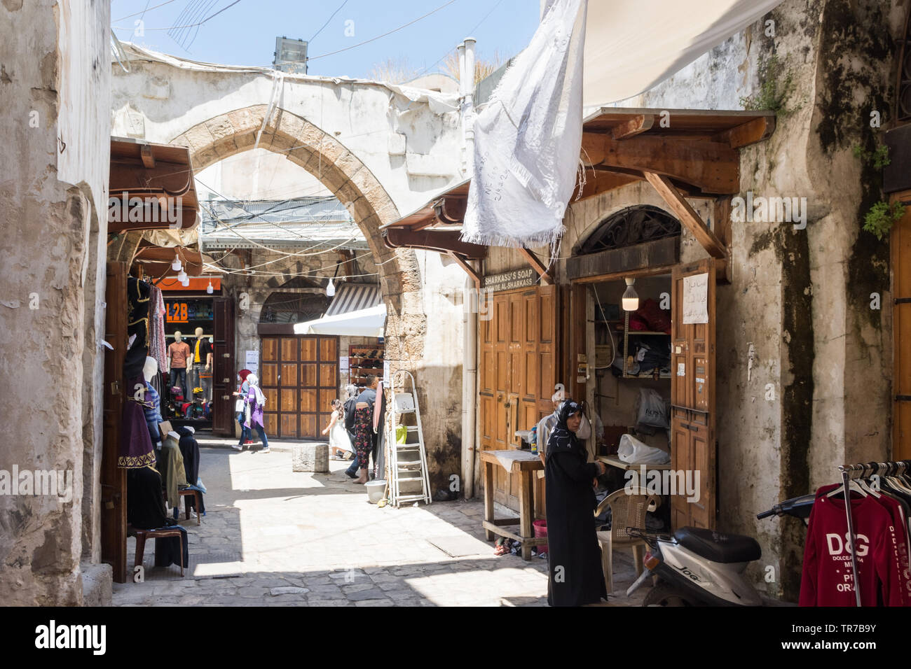 Khan al-Khayyatin o sarti' caravanserai nella vecchia città di Tripoli, Libano Foto Stock