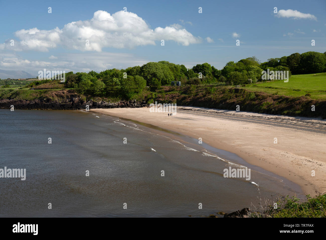 Dulas Bay Beach sulla costa di Anglesey nel Galles del Nord. Foto Stock