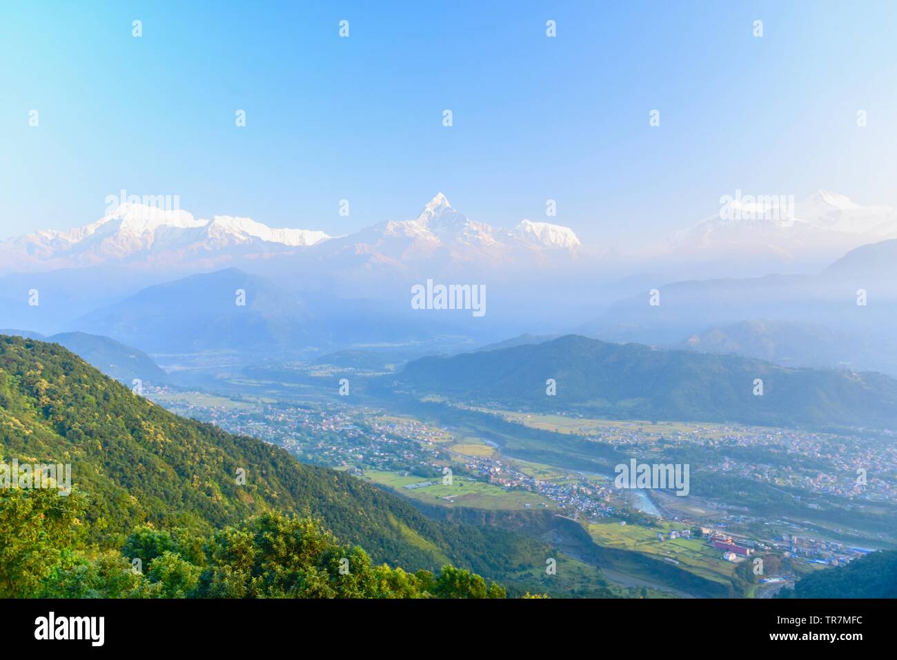 Vista dell'himalaya spaziano dalla collina di Sarangkot a Pokhara,Nepal Foto Stock