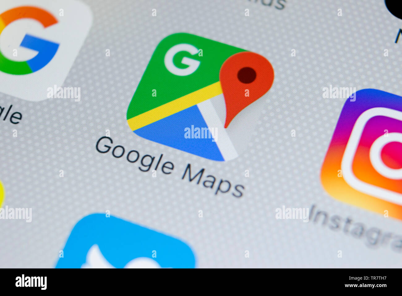Sankt-Petersburg, Russia, 1 Marzo 2018: Google Maps icona applicazione su Apple iPhone schermo X close-up. Google Maps icona. Applicazione Google maps. Così Foto Stock