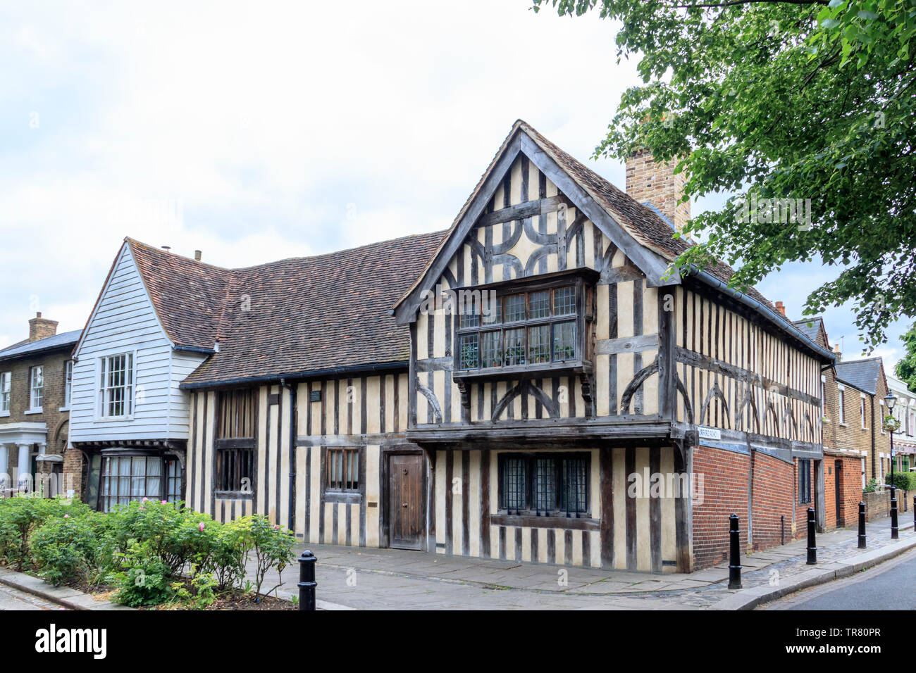 Il legno a casa Hall, conosciuto localmente come 'Antica casa', una quattrocentesca dimora Tudor in Church Lane, Walthamstow Village, London, Regno Unito Foto Stock
