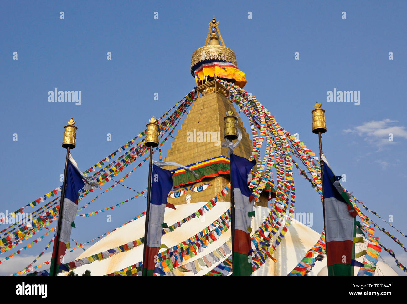 Tibetano Boudhanath stupa buddisti con la preghiera colorati Bandiere, Kathmandu, Nepal Foto Stock