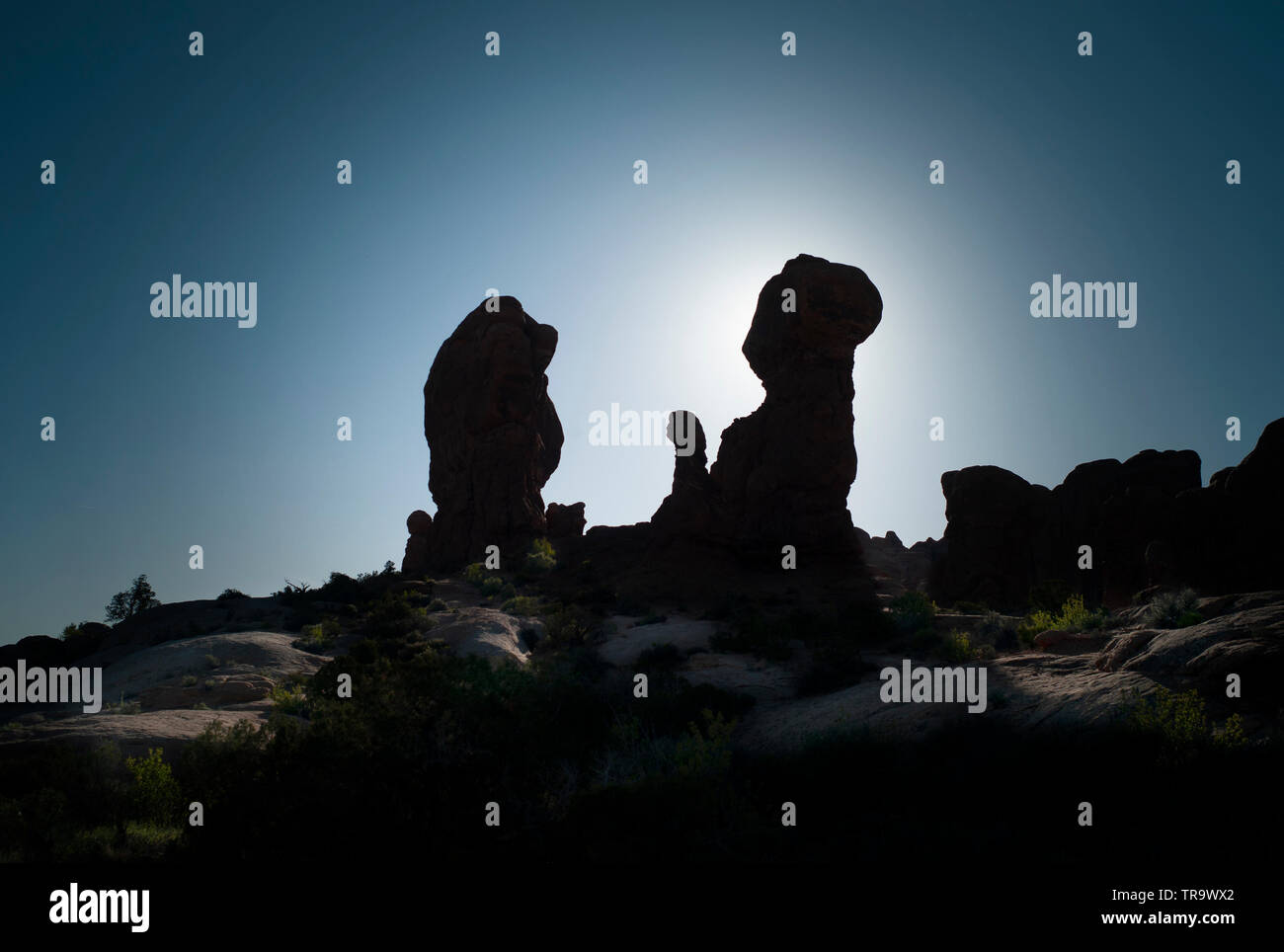 CANYON LANDS NATIONAL PARK scolpito un monumento in ombre silenziosa conversazione Foto Stock