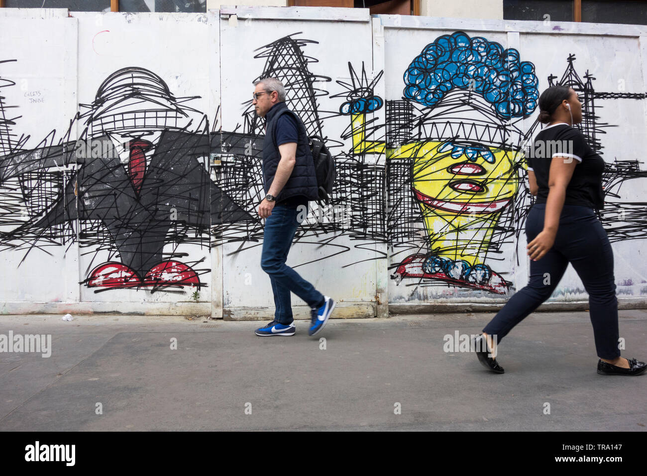 Nathan Bowen di arte di strada a Southwark Street vicino al Mercato di Borough, Southwark, Londra, Regno Unito Foto Stock