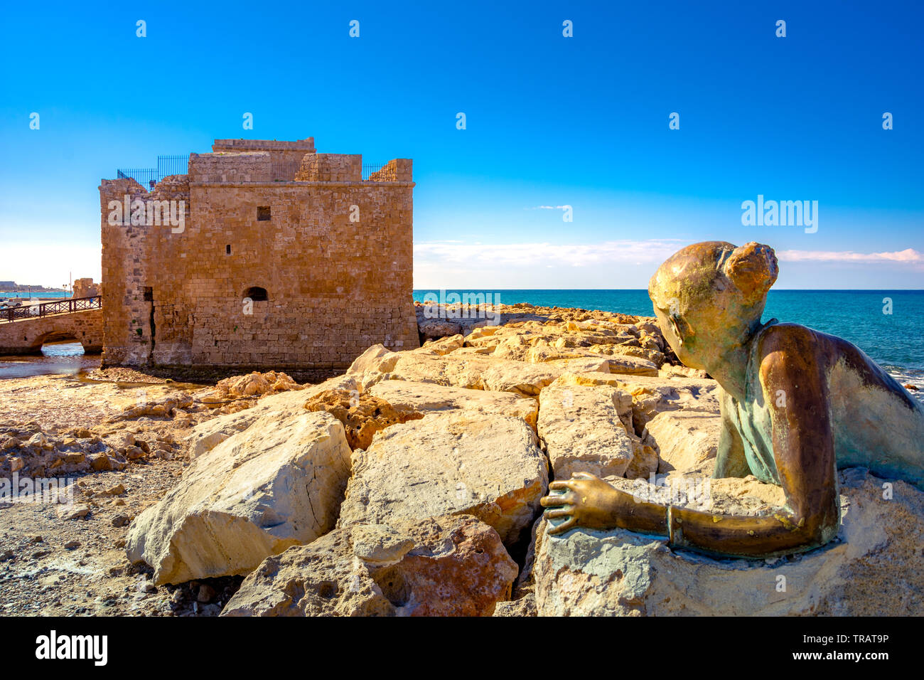 Il porto di Paphos con il castello, Cipro Foto Stock