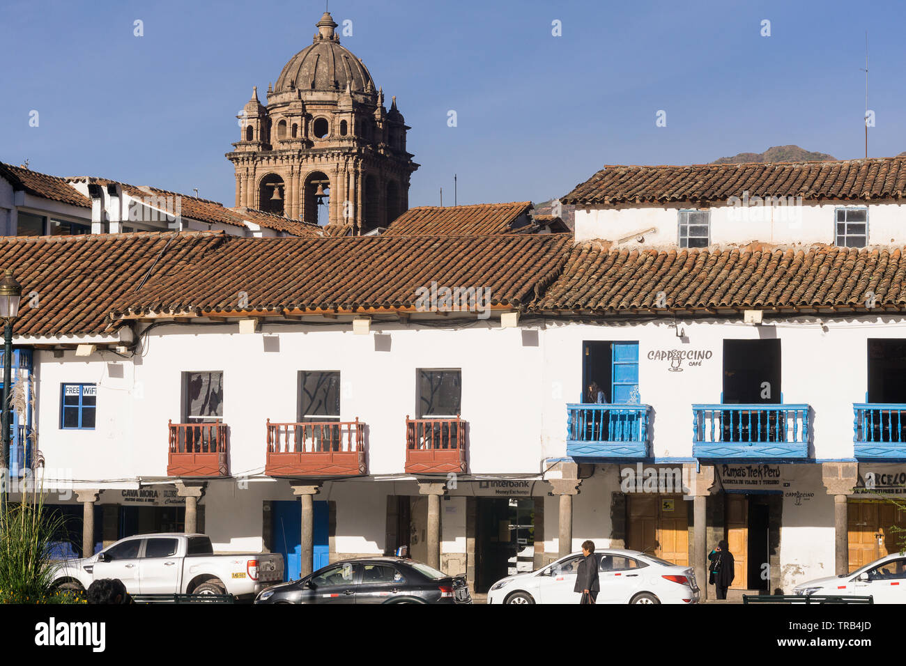 Plaza de Armas a Cusco in mattinata, Perù. Foto Stock