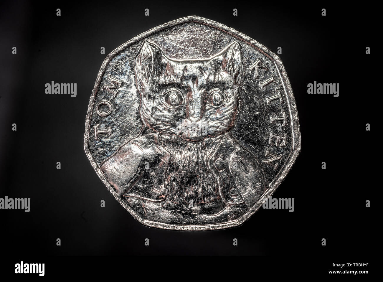 Il 'Tom Kitten' 50 pence pezzo rilasciato dalla Royal Mint nel 2017 Foto Stock