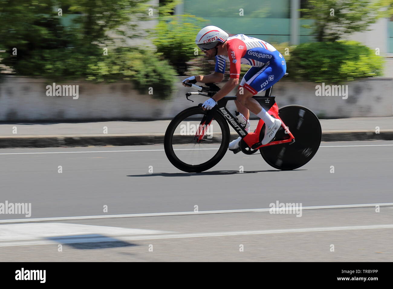 Verona, Italia. 02nd, Giu 2019. Le Gac Olivier dalla Francia (Groupama-FDJ Team) durante l'ultimo stadio 21 del 102º Giro d' Italia, Tour d'Italia 2019 - gara ciclistica, 17km a cronometro individuale da Verona Fiera insieme Torricelle nella città di Verona, per terminare in Arena di Verona in Verona, Italia, 03 giugno 2019. (Foto) Alejandro Sala/Alamy News Foto Stock