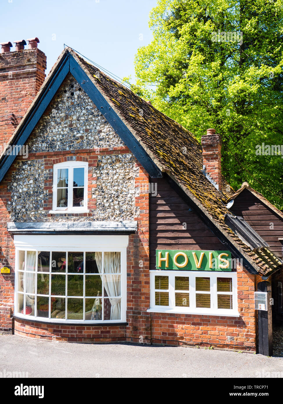 Old Bakery con Hovis ha segno, Hambleden Village, Wycombe distretto, Berkshire, Inghilterra, Regno Unito, GB. Foto Stock
