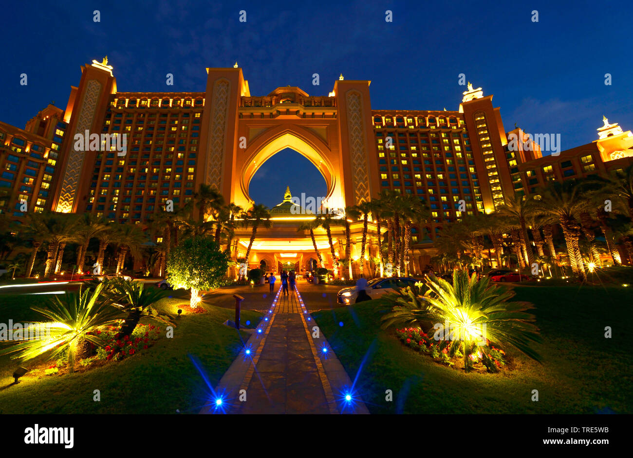 Atlantis Palm Hotel di sera, Emirati Arabi Uniti Dubai Foto Stock