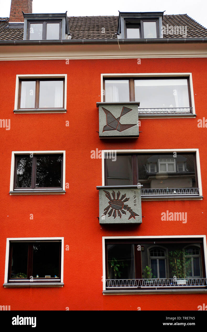 Multi-familiy house in stile di costruzione degli anni sessanta, in Germania, in Renania settentrionale-Vestfalia, Colonia Foto Stock