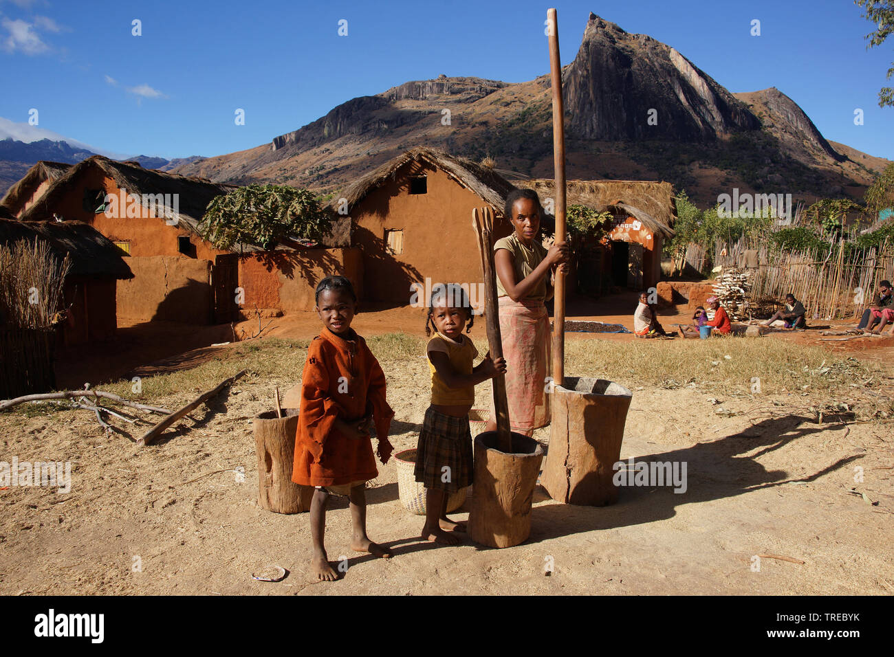 Ogni giorno la vita al villaggio Bethsileo, Madagascar, Tsaranoro Foto Stock