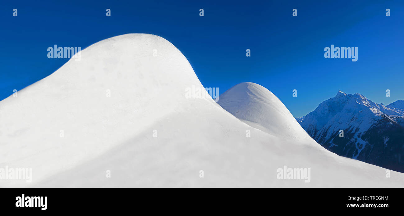 Neve artificiale nella località sciistica di La Rosiere, Valle Tarentaise, Francia, Savoie Foto Stock