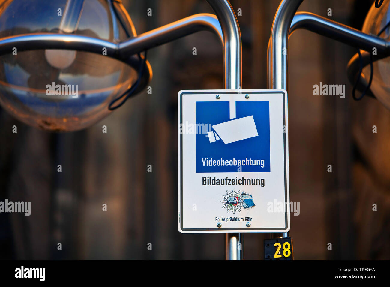 Segno di video-sorveglianza su Domplatte, in Germania, in Renania settentrionale-Vestfalia, Colonia Foto Stock
