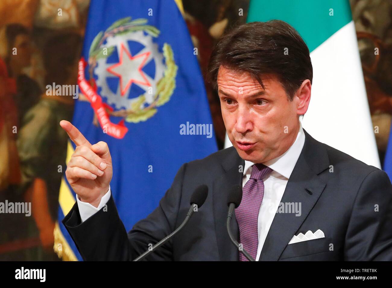 Italia, Roma, 3 Giugno 2019 : Primo Ministro italiano Giuseppe Conte tiene una conferenza stampa. Giuseppe Conte ha messo in guardia le due coalizione parti Foto Stock