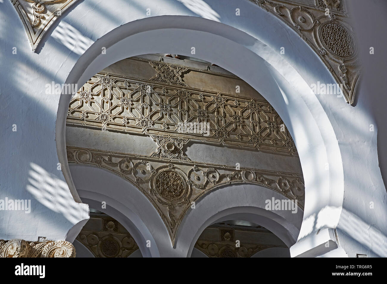 Sculture a parete nella storica "inagoga de Santa Maria La Blanca' in Toldeo, costruito 1200 è considerata la più antica sinagoga costruzione in Europa Foto Stock