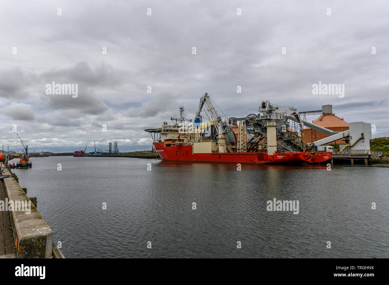 APACHE II Posa di tubo nave ormeggiata sul fiume blyth, Northumberland, Regno Unito Foto Stock