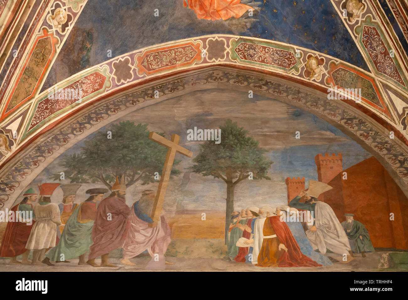 Esaltazione della croce, la Leggenda della Vera Croce, ciclo di affreschi di Piero della Francesca, Cappella Bacci, Cappella Bacci, Cappella Maggiore, 1452-1466, Ba Foto Stock