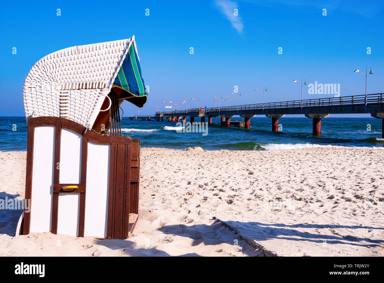 Paesaggio di spiaggia e mare ponte in Rügen-Göhren, Mar Baltico, Germania, Europa Foto Stock