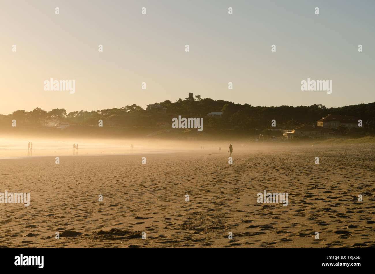 Tramonto a Lanzada beach, O Grove, Galizia. Foto Stock