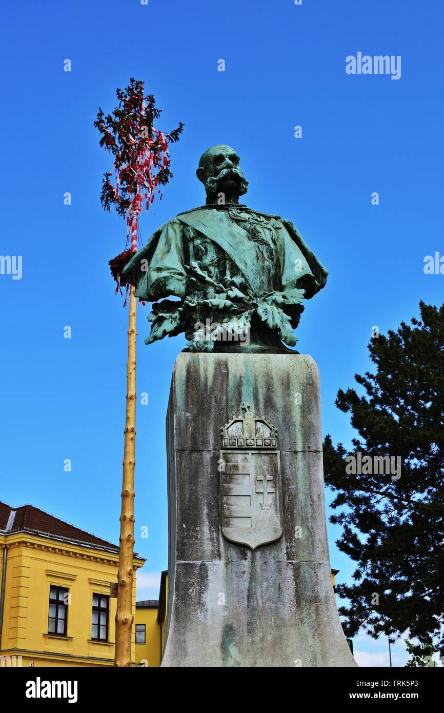 Statua di Francesco Giuseppe I d'Austria a Bruck an der Leitha, Burgenland Foto Stock