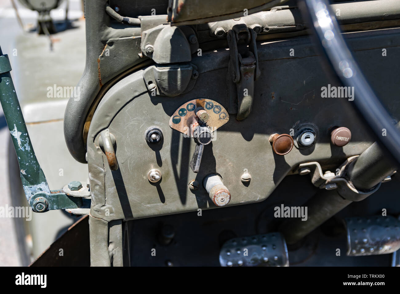 Wattrelos, Francia-Giugno 02,2019:vista della Willys MB volante e sul cruscotto. Foto Stock