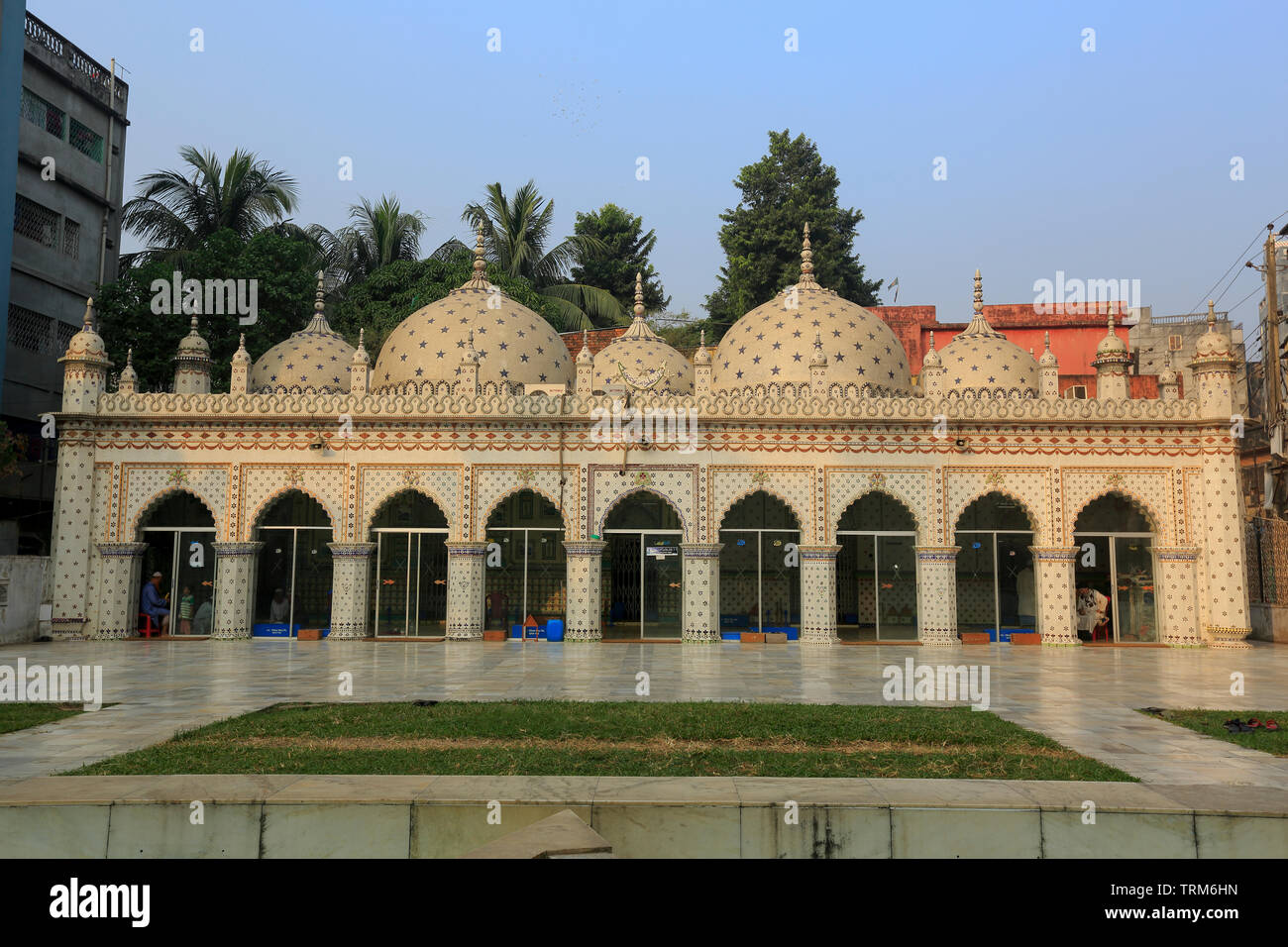 La moschea di Star, localmente noto come Tara Masjid. La moschea è decorata con importati la lingua giapponese e la lingua inglese Cina piastrelle in argilla ed utilizzati entrambi i metodi di th Foto Stock