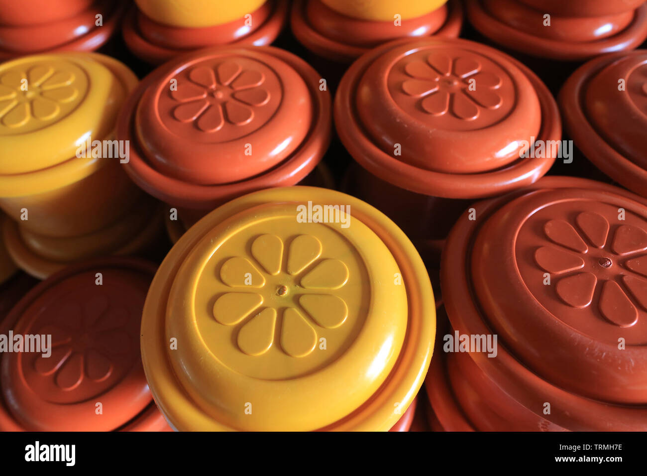 Gamelles de cantine. Il Togo. Afrique de l'Ouest. Foto Stock